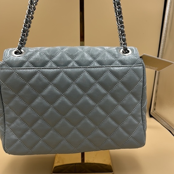 NWT Michael Kors Sloan bag approx 11 wide and 9 inches tall. Dusty blue - Picture 7 of 11